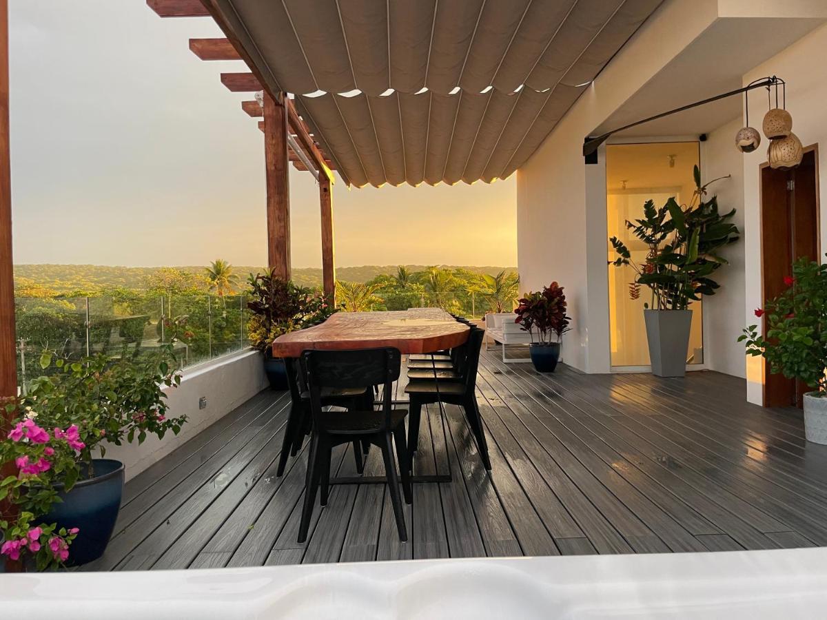 קברטה Ultravioleta Boutique Residences מראה חיצוני תמונה