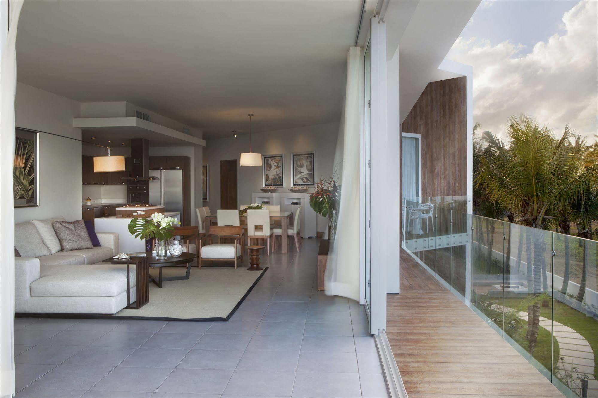 קברטה Ultravioleta Boutique Residences מראה חיצוני תמונה